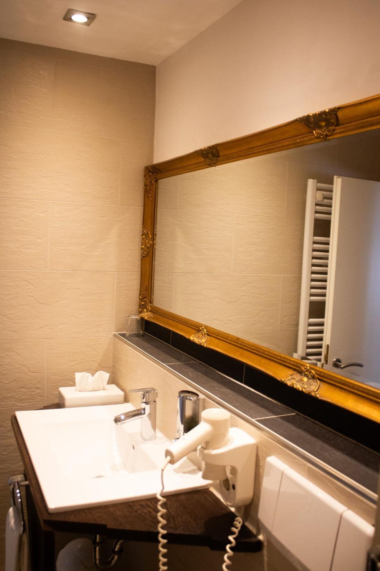 Hotel Zur Wartburg レーダ・ヴィーデンブリュック エクステリア 写真