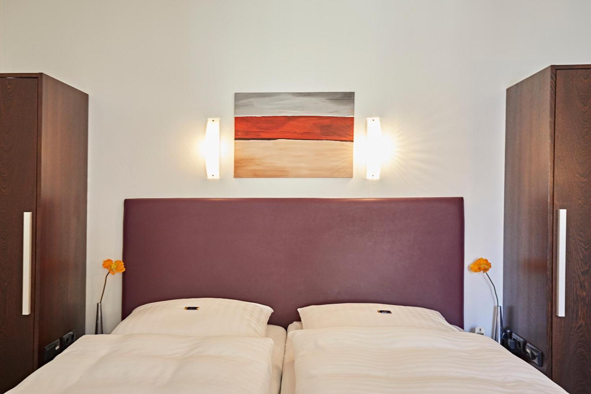 Hotel Zur Wartburg レーダ・ヴィーデンブリュック エクステリア 写真