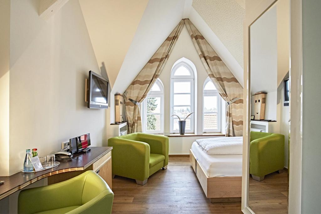 Hotel Zur Wartburg レーダ・ヴィーデンブリュック エクステリア 写真