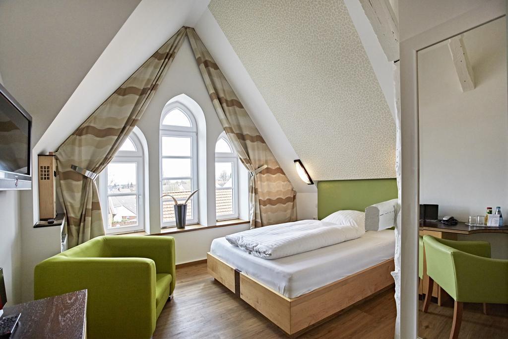 Hotel Zur Wartburg レーダ・ヴィーデンブリュック エクステリア 写真