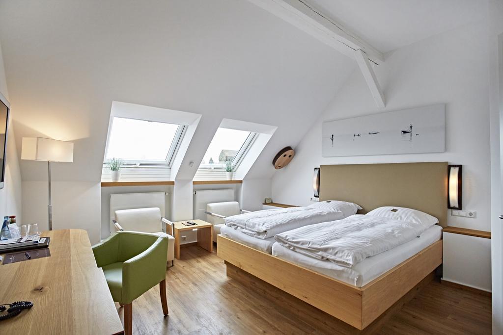 Hotel Zur Wartburg レーダ・ヴィーデンブリュック エクステリア 写真
