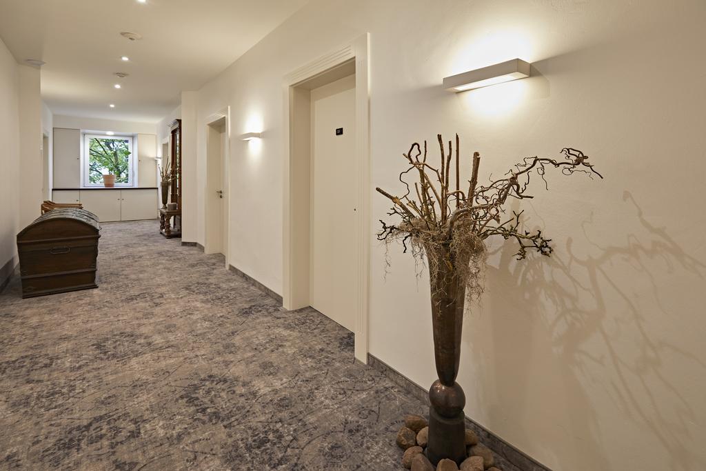 Hotel Zur Wartburg レーダ・ヴィーデンブリュック エクステリア 写真