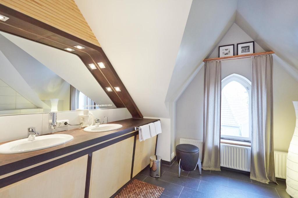 Hotel Zur Wartburg レーダ・ヴィーデンブリュック エクステリア 写真